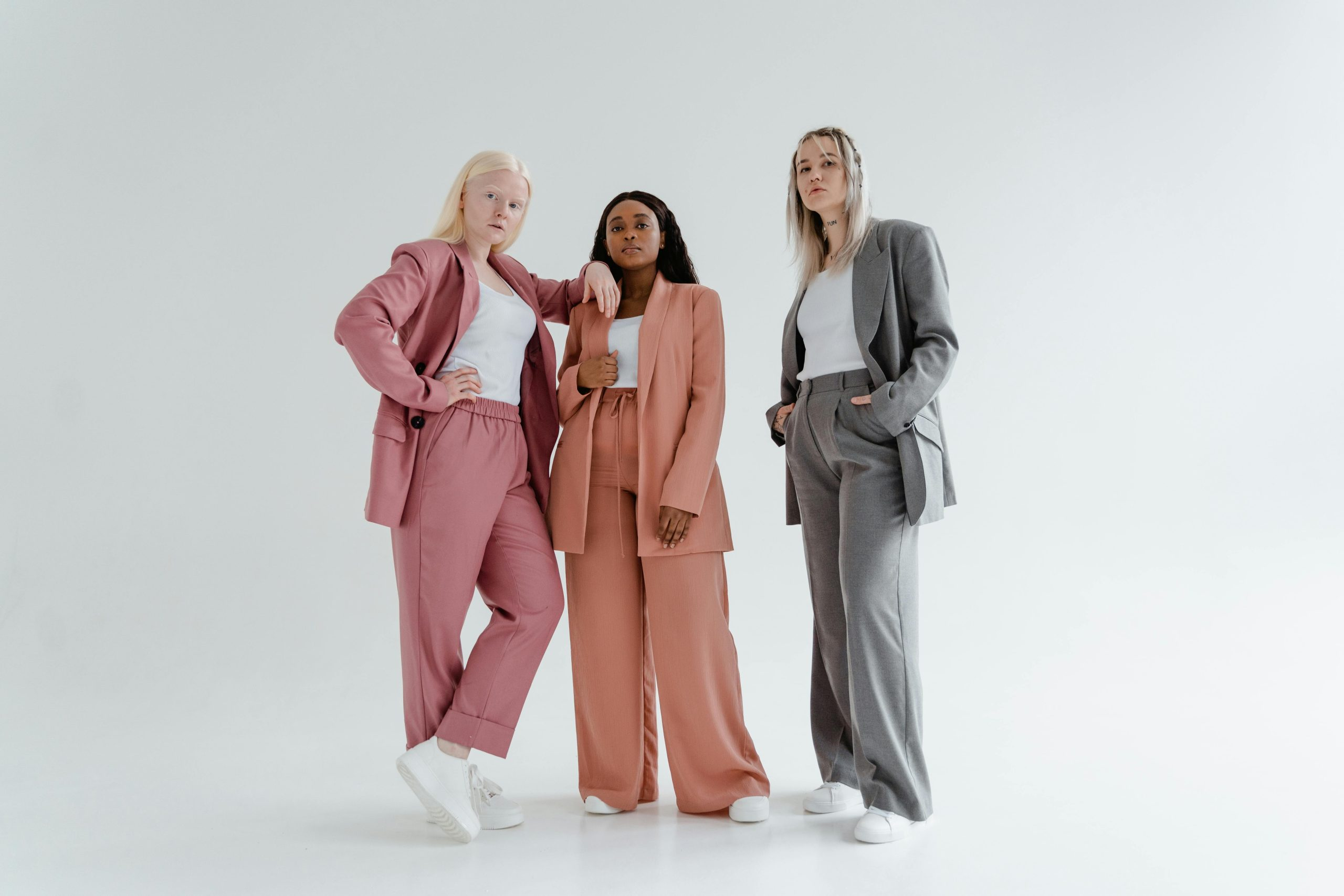 How to Curate a Versatile Capsule Wardrobe That Truly Works